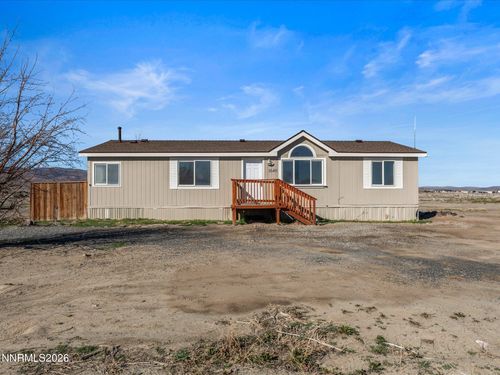 1640 W Fir Ave, Silver Springs, NV, 89429 | Card Image