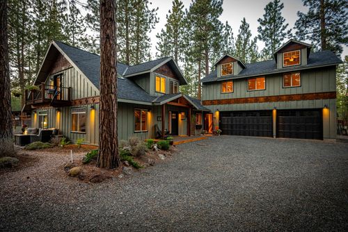 69288 Stetson, Sisters, OR, 97759-9567 | Card Image