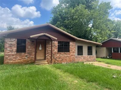 105 Rozy Lane, House other with 3 bedrooms, 1 bathrooms and null parking in Idabel OK | Image 1