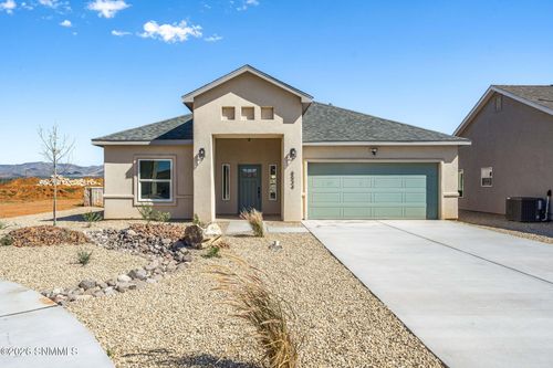 6538 Swan Street, Las Cruces, NM, 88012 | Card Image