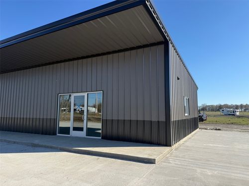 1-2-3-1095 W Front Highway, Blossom, TX, 75416 | Card Image