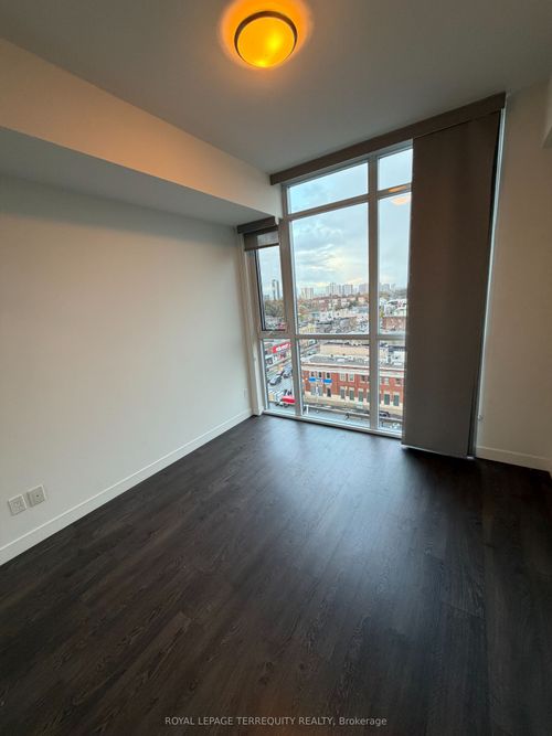 910-2055 Danforth Ave, Toronto, ON, M4C1J8 | Card Image