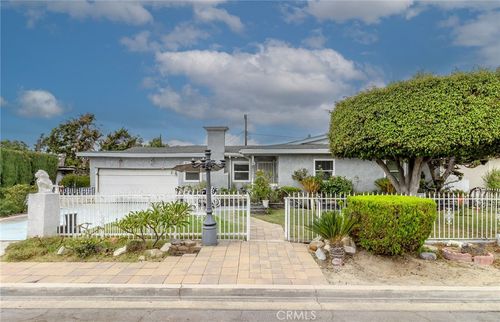 2517 W Merle Pl, Anaheim, CA, 92804-4008 | Card Image