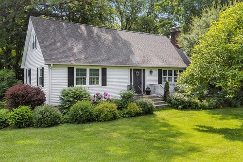 91 Wheaton Ave, Fishkill, NY, 12524-1110 | Card Image