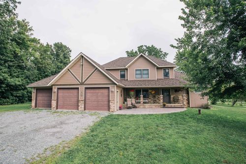 N8296 River Ave, GREENWOOD, WI, 54437-7751 | Card Image