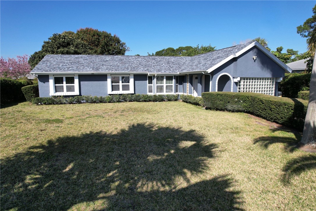 12th Ave, Vero Beach, FL 32962