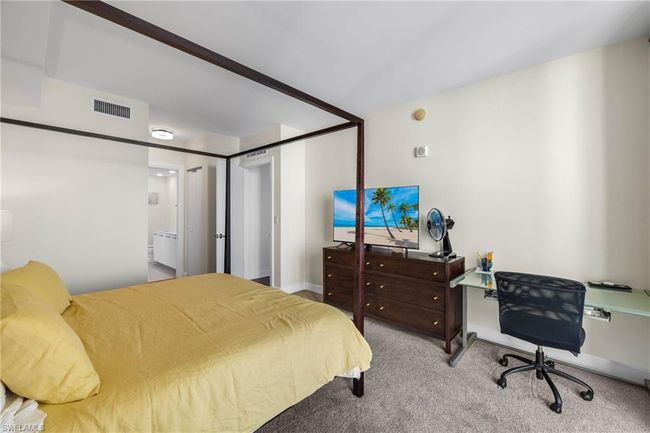 property staged | Image 11
