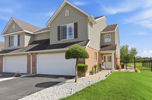 1-2495 Spruce St, Lynwood, IL, 60411-1303 | Card Image