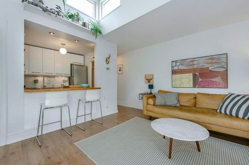 305-1622 Frances St, Vancouver, BC, V5L1Z4 | Card Image