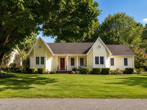 122 Sunhaven Drive, Jackson, TN, 38305 | Card Image
