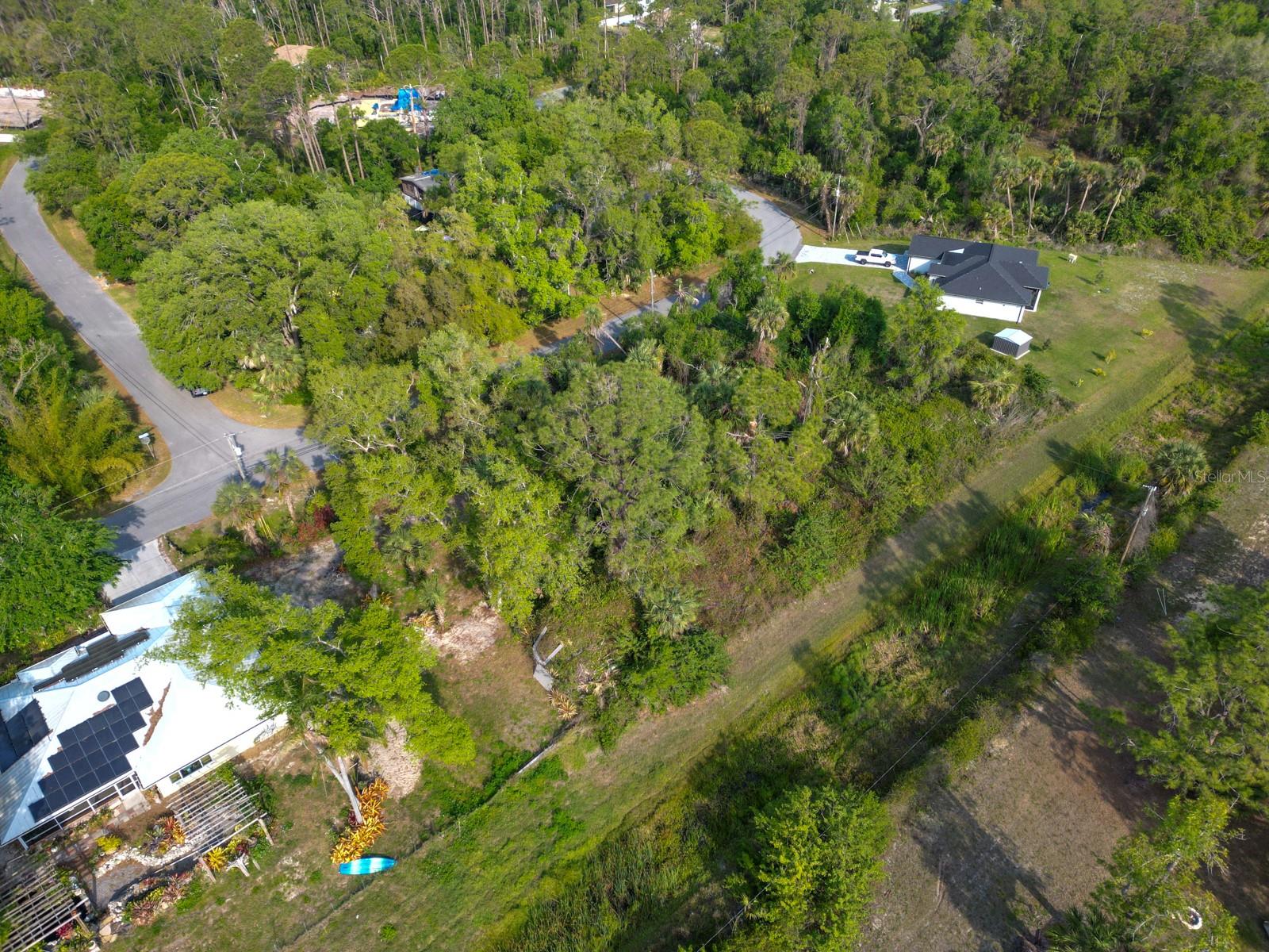 Land in NORTH PORT 4