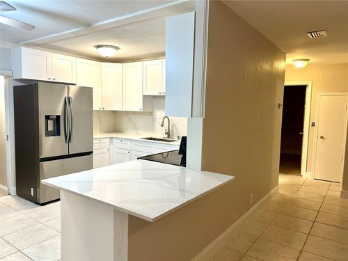 7907 Sw 3rd St, North Lauderdale, FL, 33068-1103 | Card Image