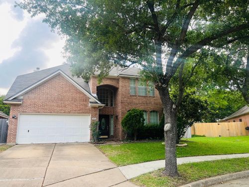 110 Chandler Ct, Sugar Land, TX, 77479-5208 | Card Image