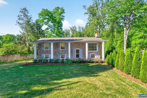 2417 Angus Rd, CHARLOTTESVILLE, VA, 22901-2643 | Card Image