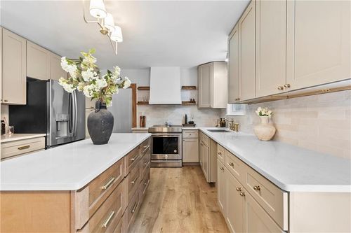 2667 Tammi Ln, Gainesville, GA, 30506-1111 | Card Image