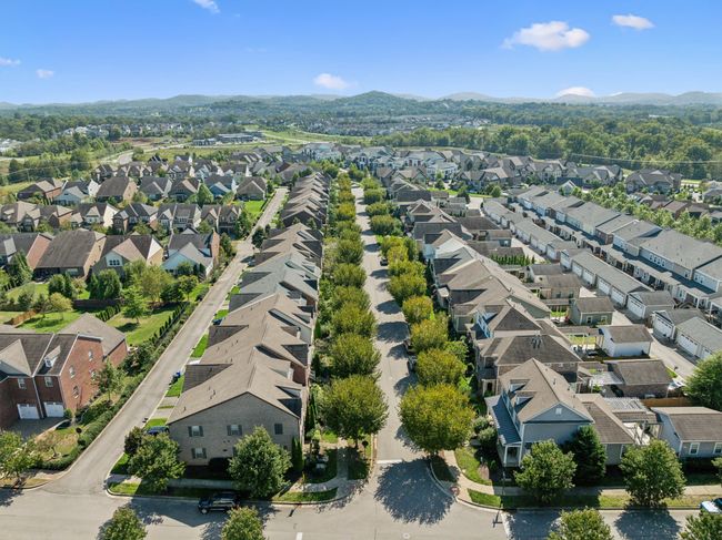 624 Cobert Ln, Townhouse with 3 bedrooms, 3 bathrooms and 1 parking in Franklin TN | Image 28