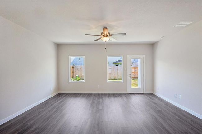 Photo is not of the actual home but is an inspirational photo of builder’s model home and may depict options, furnishings, and/or decorator features that are not included. | Image 7