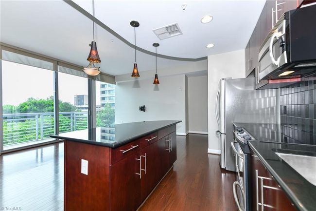 STE-310 - 201 N Elm St, House other with 1 bedrooms, 1 bathrooms and null parking in Greensboro NC | Image 20