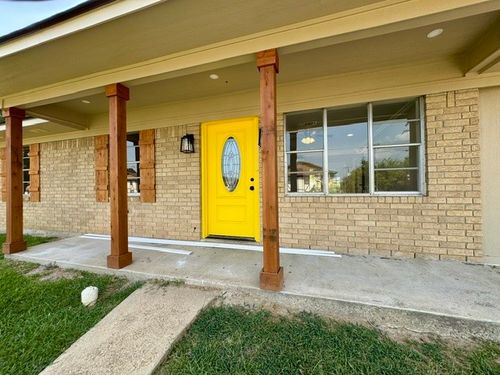 611 Weston St, Minden, LA, 71055-3659 | Card Image