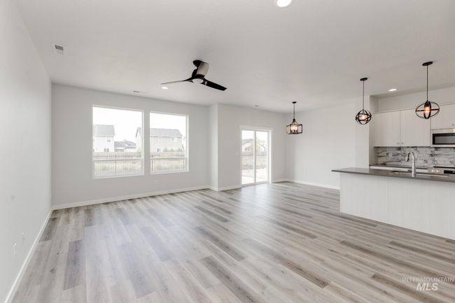 755 N Aleppo Way, House other with 3 bedrooms, 3 bathrooms and 2 parking in Meridian ID | Image 8