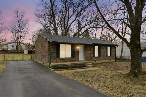 3815 Wiano Dr, Crestwood, KY, 40014-9630 | Card Image