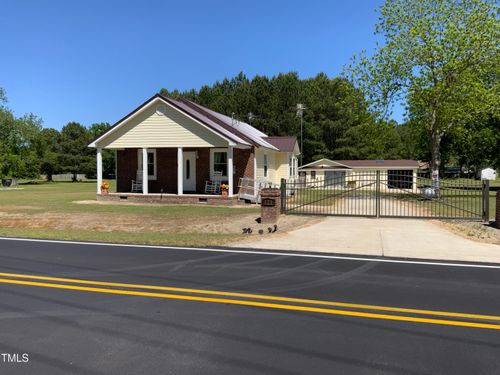 121 Storey Rd, Murfreesboro, NC, 27855-9312 | Card Image