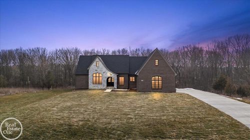 11182 Karen D Dr, Bruce Township, MI, 48065-4507 | Card Image