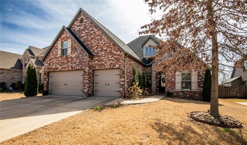 5620 Brighton Rd, Rogers, AR, 72758-9061 | Card Image