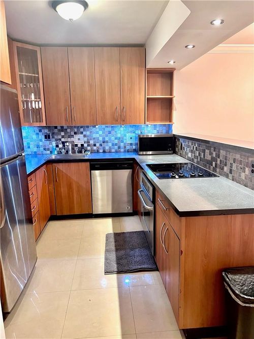 1108-600 Three Islands Blvd, Hallandale Beach, FL, 33009-2888 | Card Image