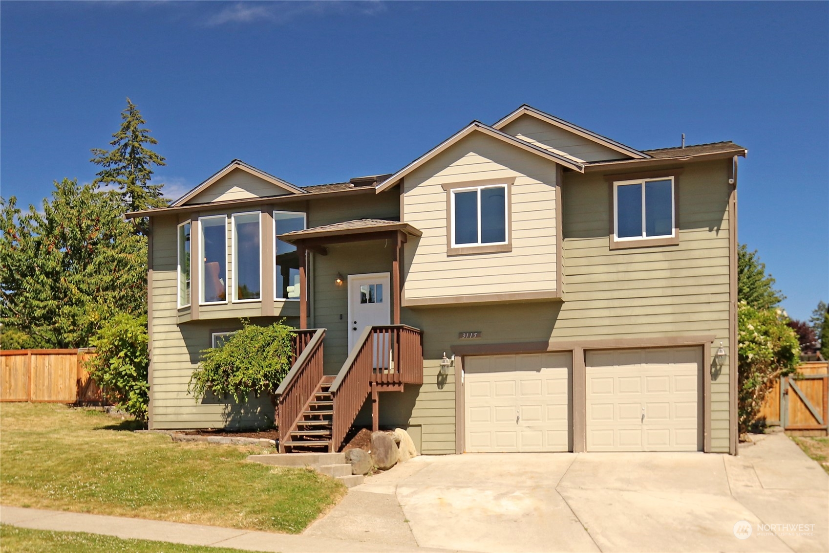 72nd Ave, Marysville, WA 98270