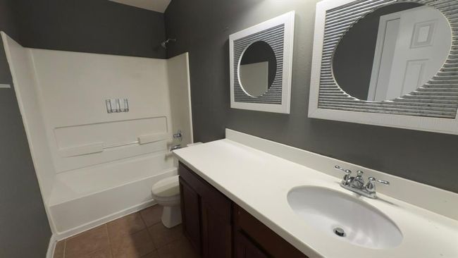 3318 Trail Hollow Dr, House other with 4 bedrooms, 3 bathrooms and null parking in Pearland TX | Image 9