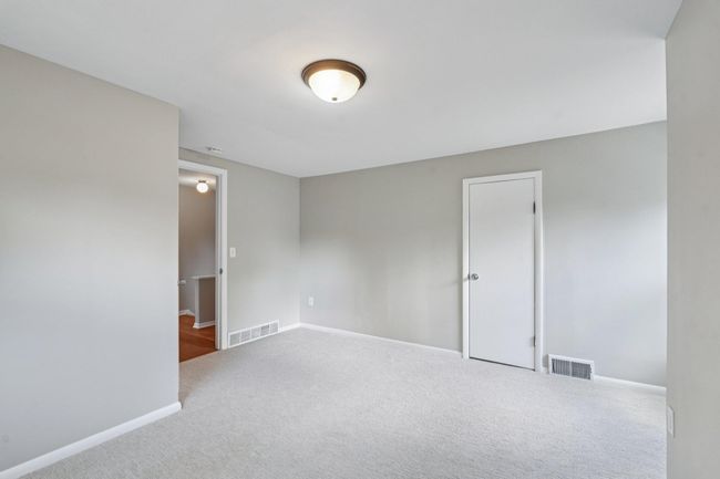 33-web-or-mls-Lombardy Ln-S0107-033.jpg | Image 22