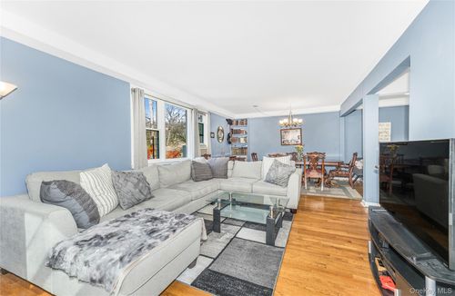 b11b14-4601 Henry Hudson Pkwy E, Bronx, NY, 10471 | Card Image