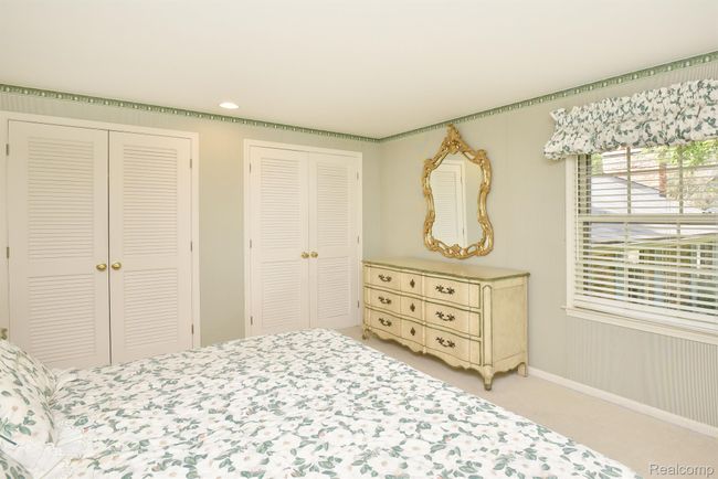 1010 Rock Spring Rd, House other with 4 bedrooms, 3 bathrooms and null parking in Bloomfield Hills MI | Image 20