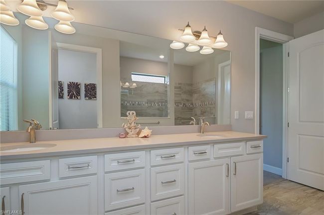 Master bath | Image 20