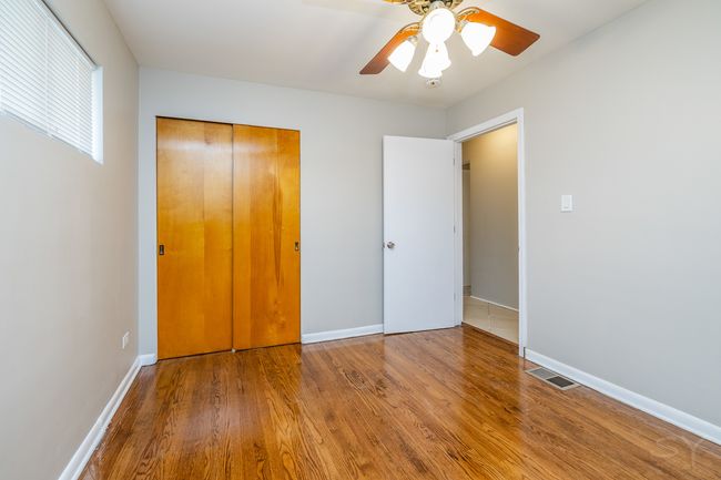 214 N Hunter St, House other with 3 bedrooms, 1 bathrooms and 2 parking in Thornton IL | Image 25