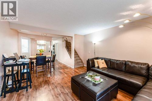 6640 Temple Dr Ne, Calgary, AB, T1Y5V6 | Card Image