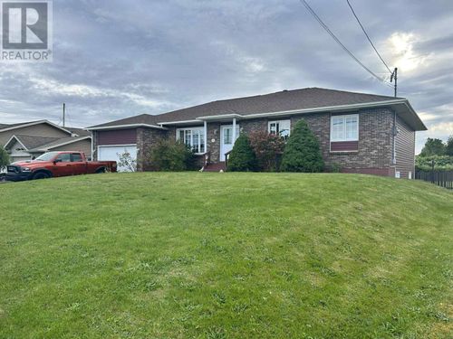 49 Gallant St, Stephenville, NL, A2N2B9 | Card Image