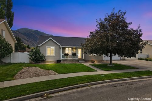 317 W 1500 S, Payson, UT, 84651-8652 | Card Image