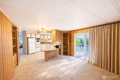 spc-112-11436 Se 208th St, Kent, WA, 98031-1685 | Card Image