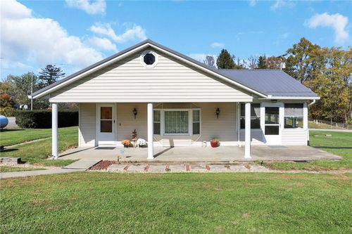 5631 Marietta Rd Se, New Lexington, OH, 43764-9738 | Card Image