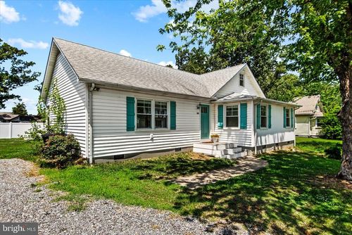 505 Monroe Bay Ave, COLONIAL BEACH, VA, 22443-2634 | Card Image