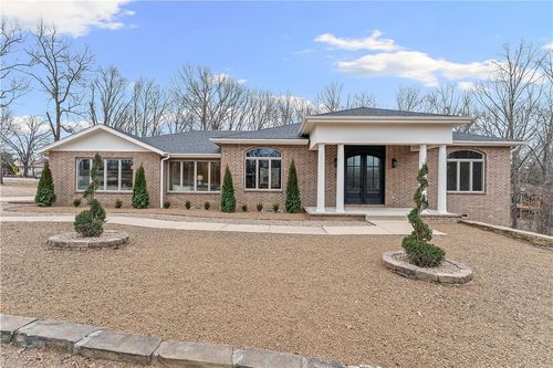 1 Barrow Cir, Bella Vista, AR, 72715-2368 | Card Image