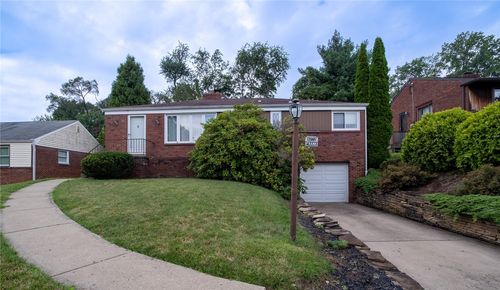 4372 Frank St, Pittsburgh, PA, 15227-1236 | Card Image
