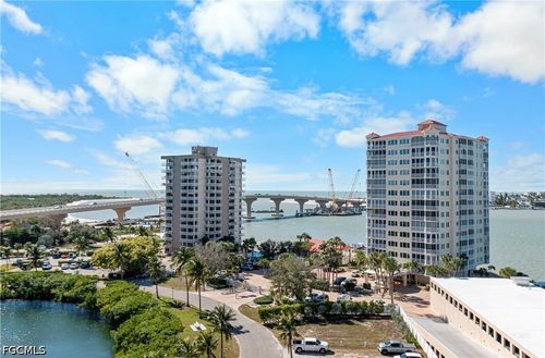 907-8771 Estero Blvd, BONITA SPRINGS, FL, 33931-5127 | Card Image