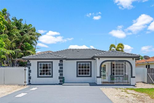 13254 Sw 275th Ln, Homestead, FL, 33032-8859 | Card Image