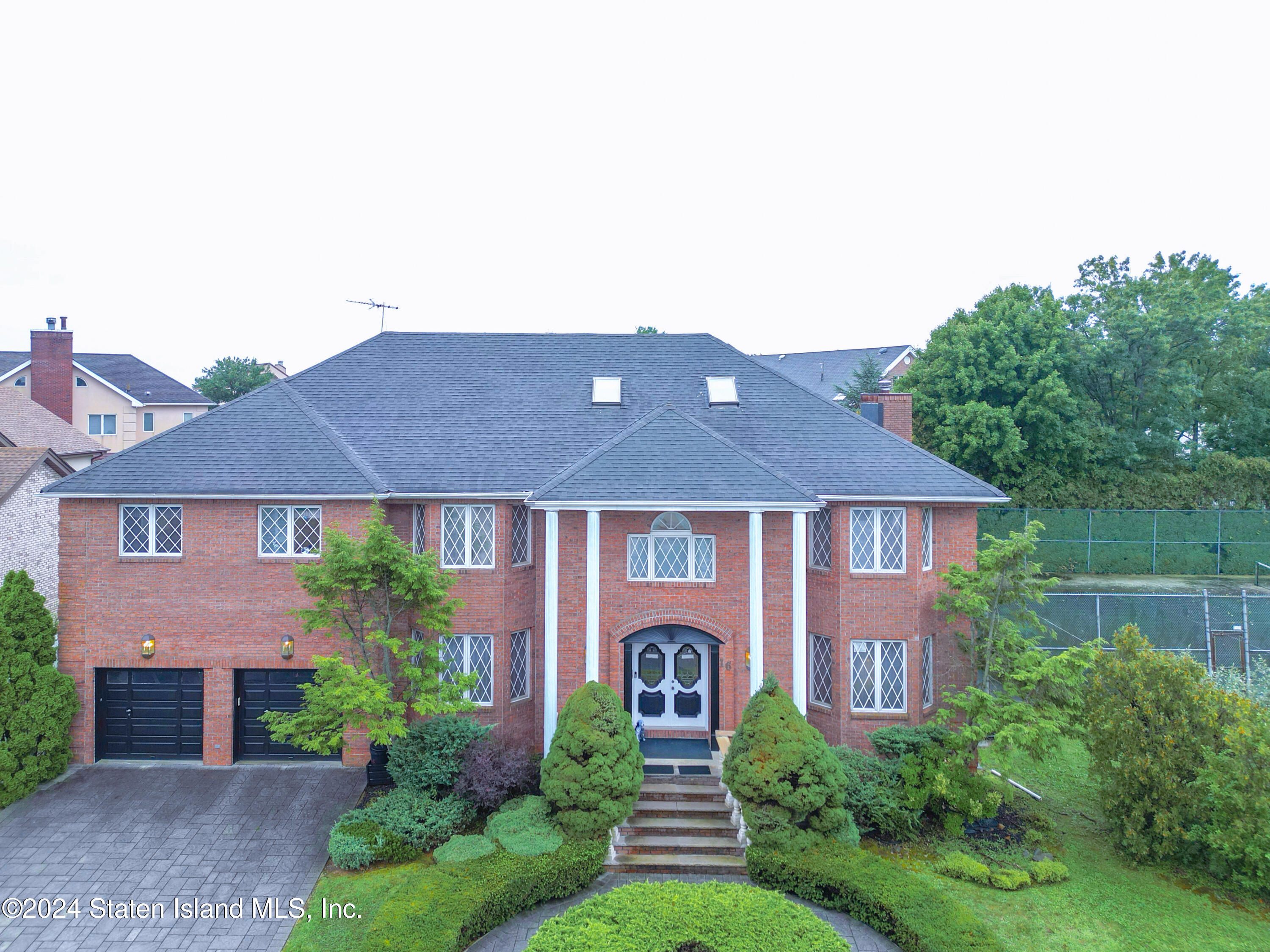 Nicolosi Loop, Staten Island, NY 10312