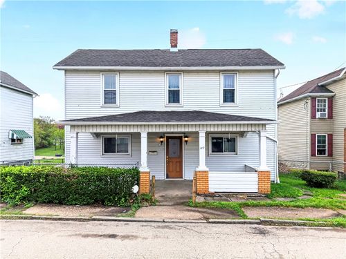 147 Morewood St, Mount Pleasant, PA, 15666-1737 | Card Image