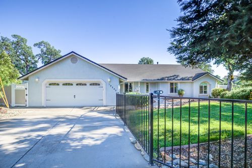 19505 Stringtown Pl, Cottonwood, CA, 96022-7703 | Card Image