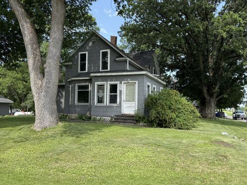 902 Pacific Ave, Kerkhoven, MN, 56252-9360 | Card Image